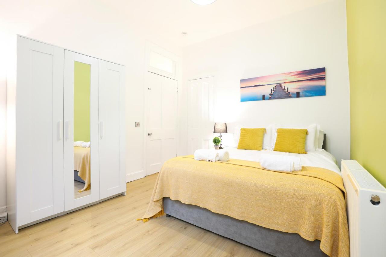 Stunning Modern 3 Bedroom Apartment Εδιμβούργο Εξωτερικό φωτογραφία