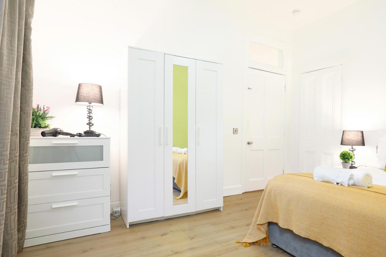 Stunning Modern 3 Bedroom Apartment Εδιμβούργο Εξωτερικό φωτογραφία