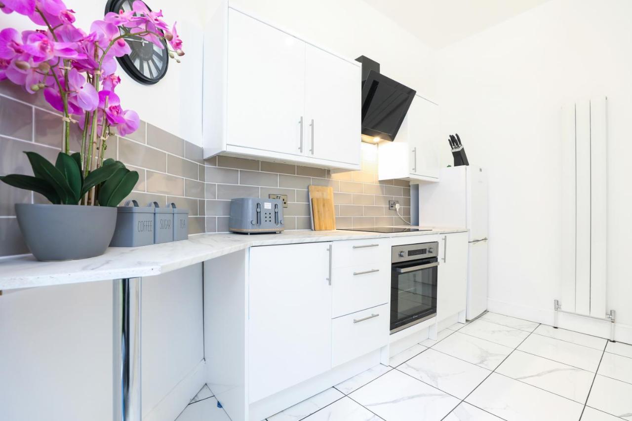 Stunning Modern 3 Bedroom Apartment Εδιμβούργο Εξωτερικό φωτογραφία