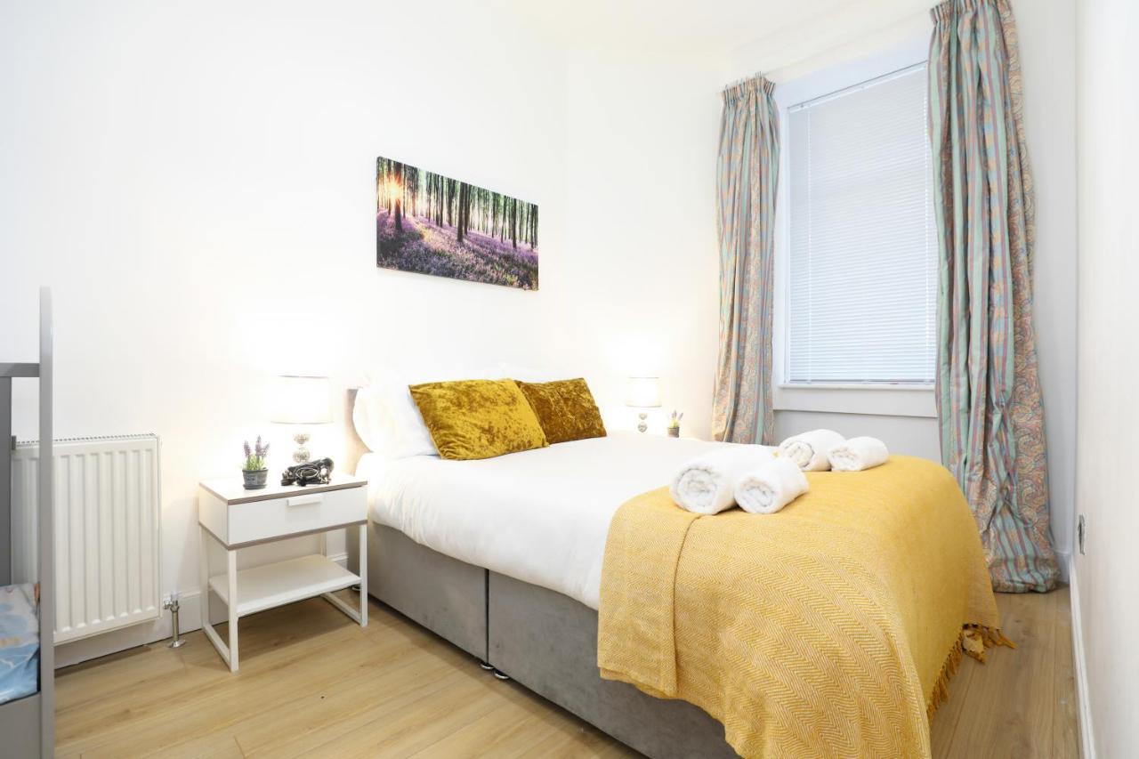 Stunning Modern 3 Bedroom Apartment Εδιμβούργο Εξωτερικό φωτογραφία